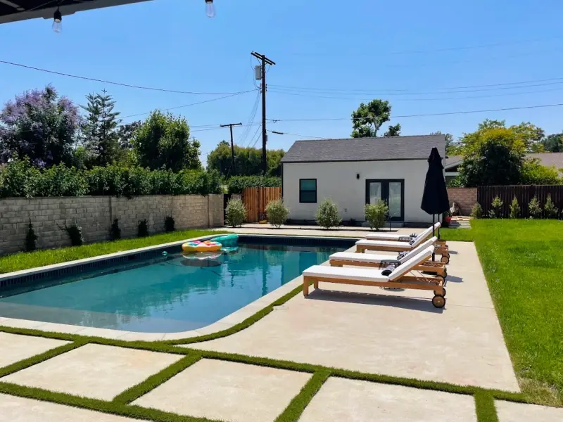 Northridge guest house ADU — side exterior view